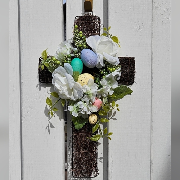 Hanging Cross ✝️ - Picture 8 of 8